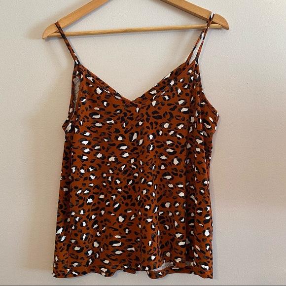 BLACK TAPE Animal Print Tank Top. Size Medium. Brown, black, white. Buttons. - Picture 4 of 7